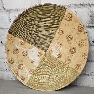 Russ Home Textured Ceramic Decorative Bowl Plate Green Tan 90s